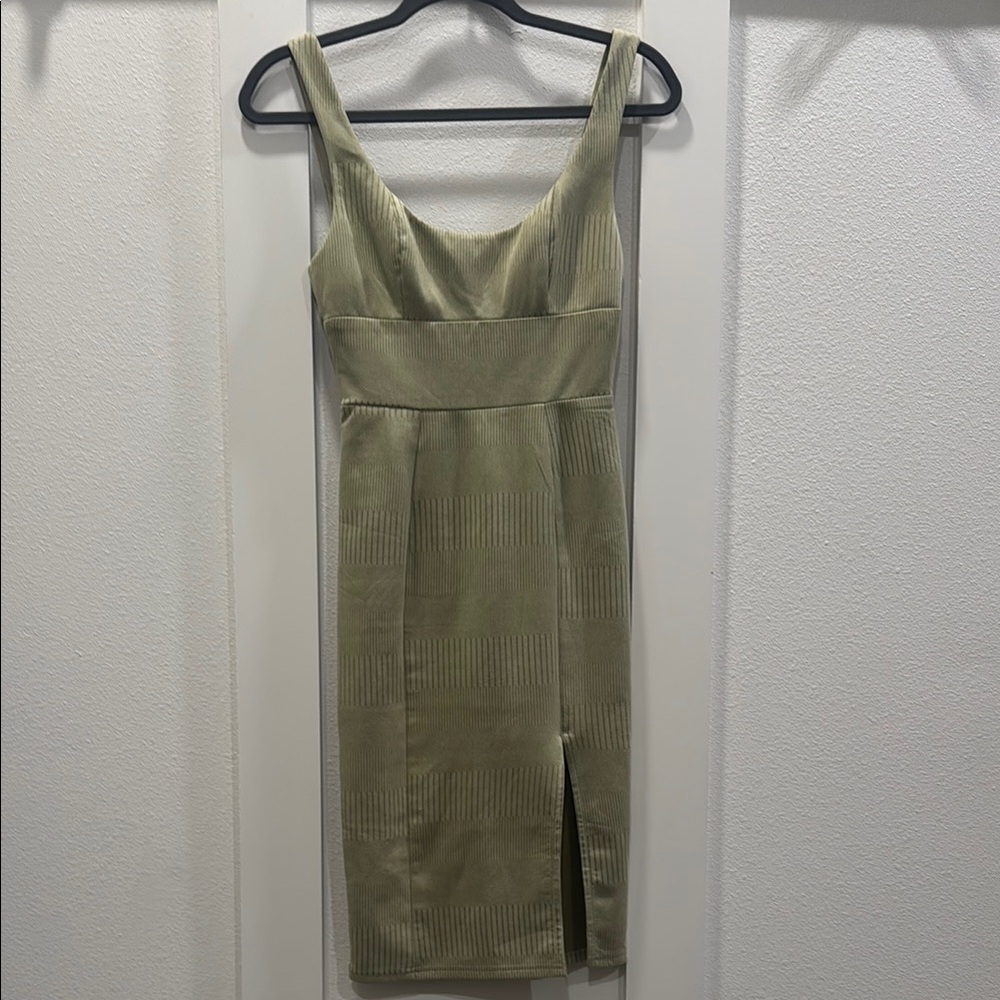 Hello Molly Olive Green Sleeveless Dress